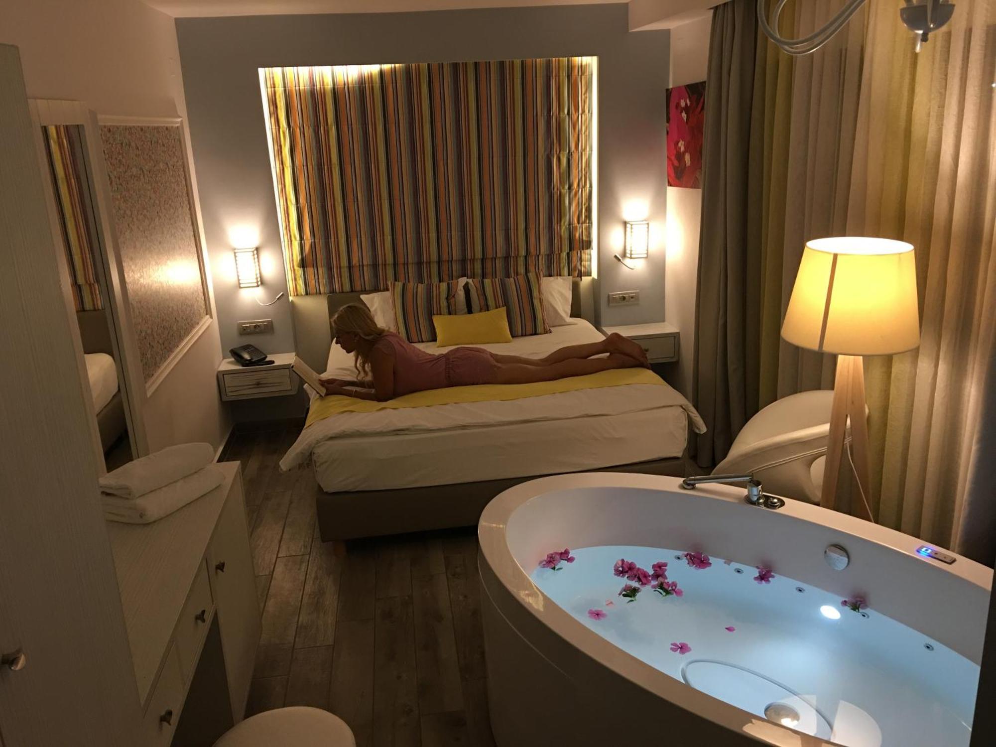 Kyknos Beach Hotel & Bungalows Малиа Экстерьер фото